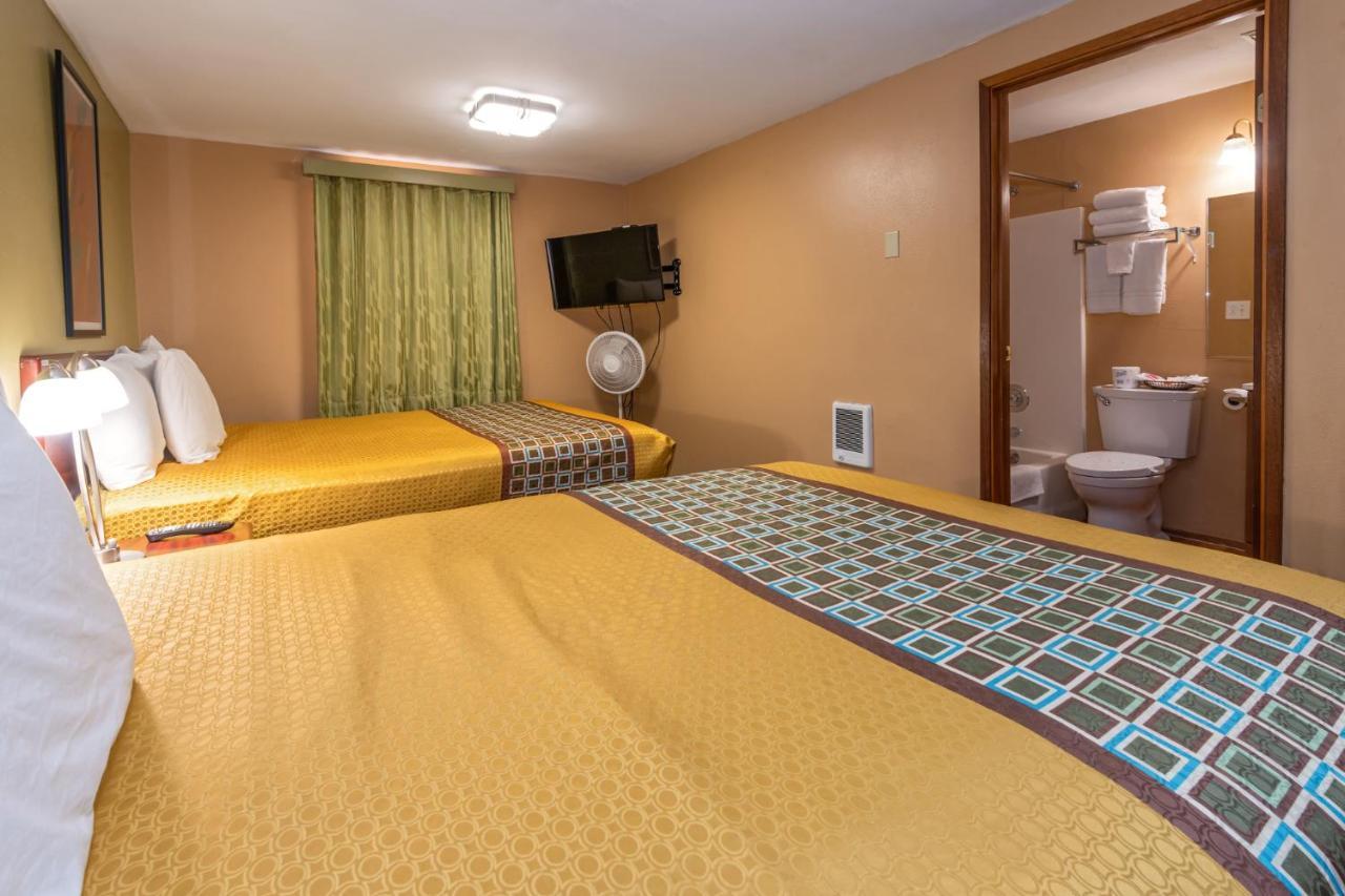 Far West Motel Forks Extérieur photo